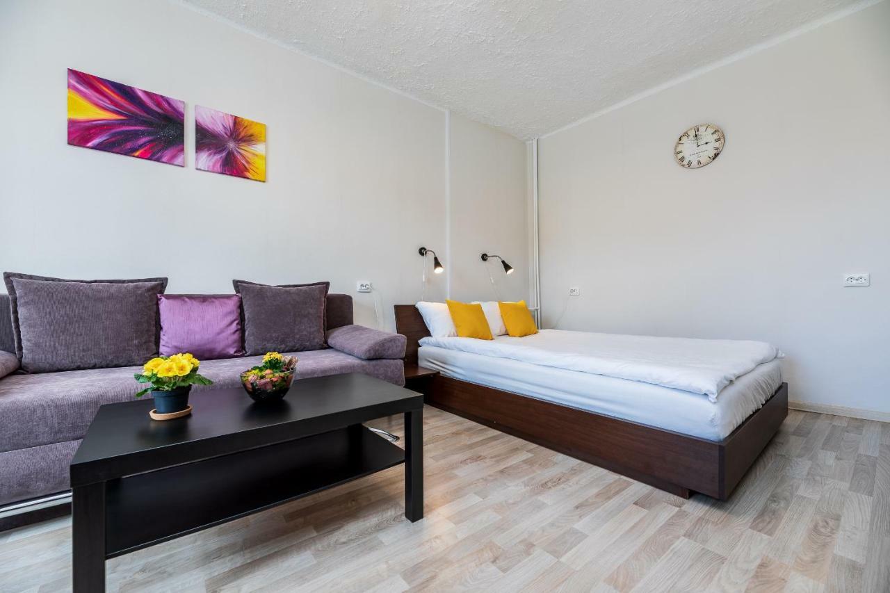 Compact Apartment Near Food Market In The Oldtown Plus Free Parking Κλαϊπέντα Εξωτερικό φωτογραφία