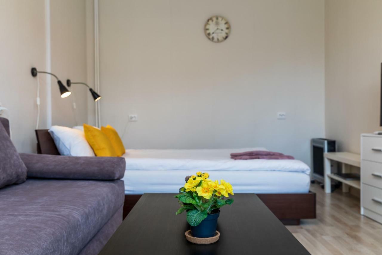 Compact Apartment Near Food Market In The Oldtown Plus Free Parking Κλαϊπέντα Εξωτερικό φωτογραφία